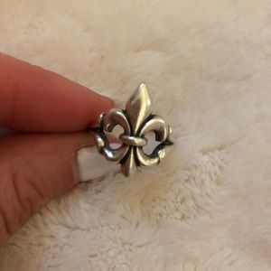 Fleur-De-Lis James Avery ring